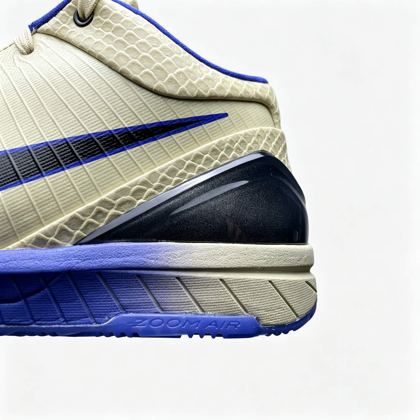 Nike Kobe 4 basketball shoes
