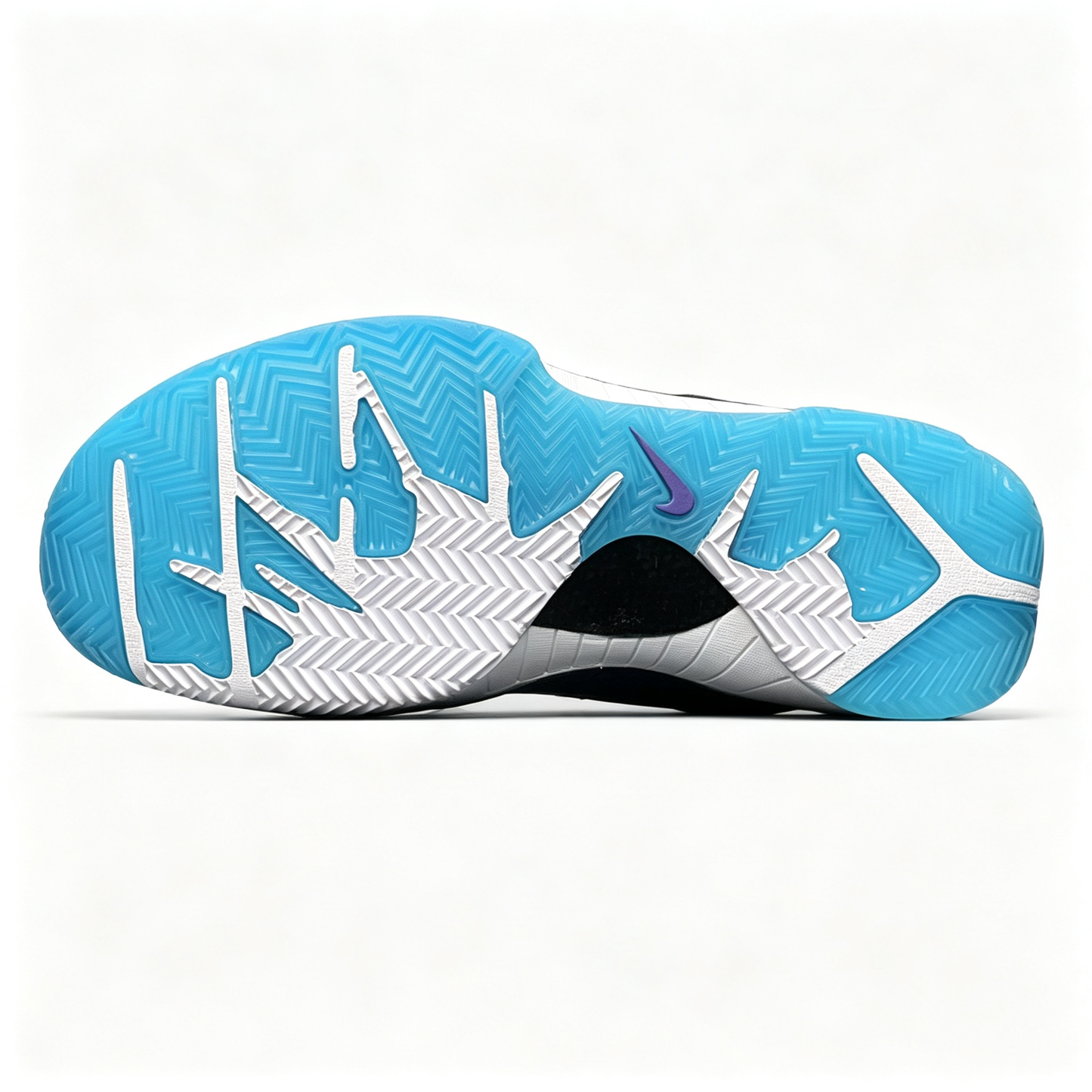 Nike Kobe 4 basketball shoes