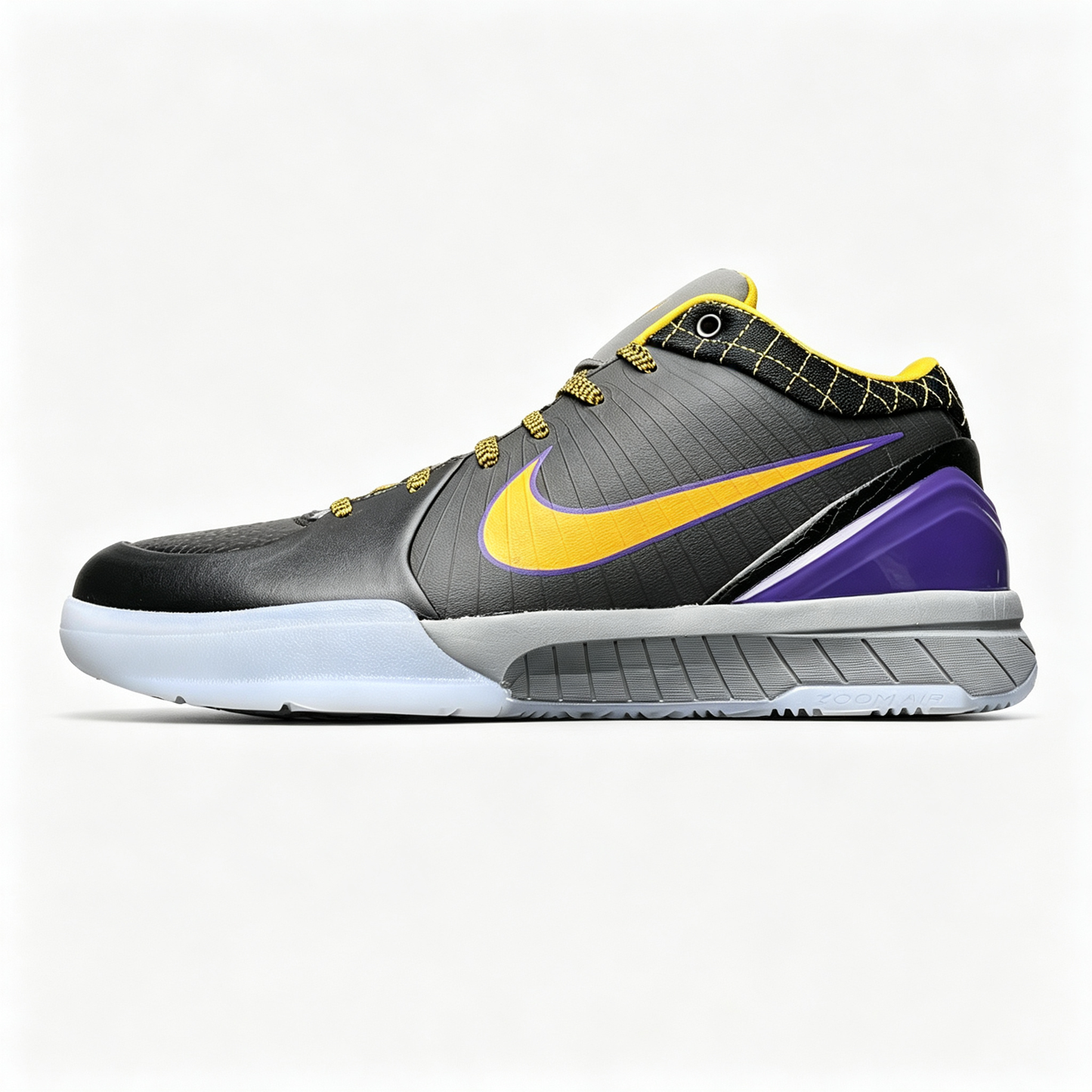 Nike Kobe 4 basketball shoes