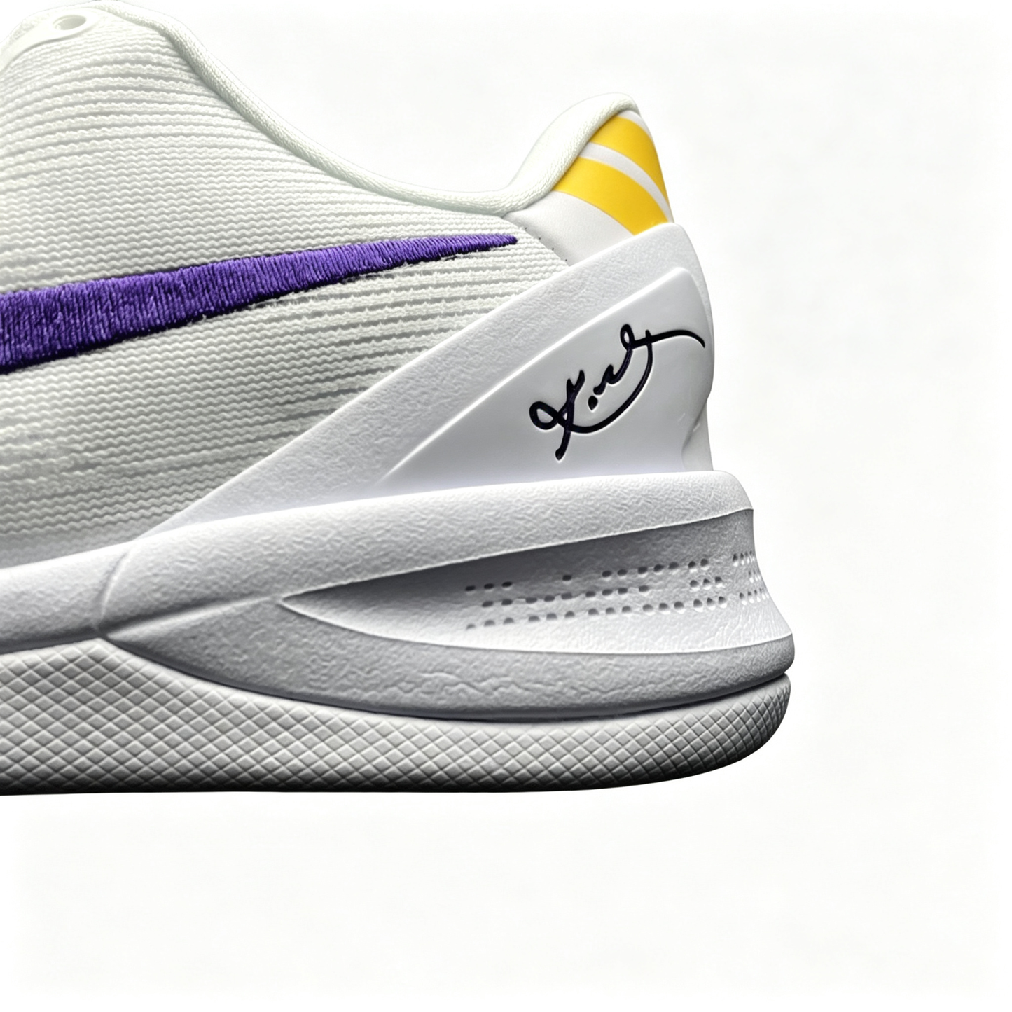 Nike Kobe 8 basketball shoes