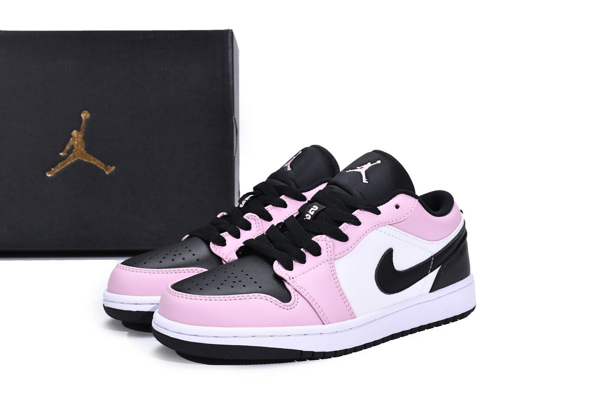 Nike Air Jordan 1 Retro Low Low-Top Sneakers