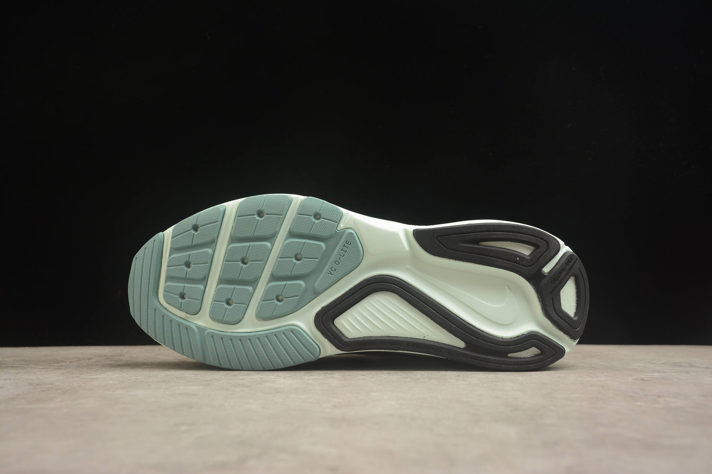Nike Air Zoom Structure 26 Running Shoes | Supportive & Stable | EU 36-45