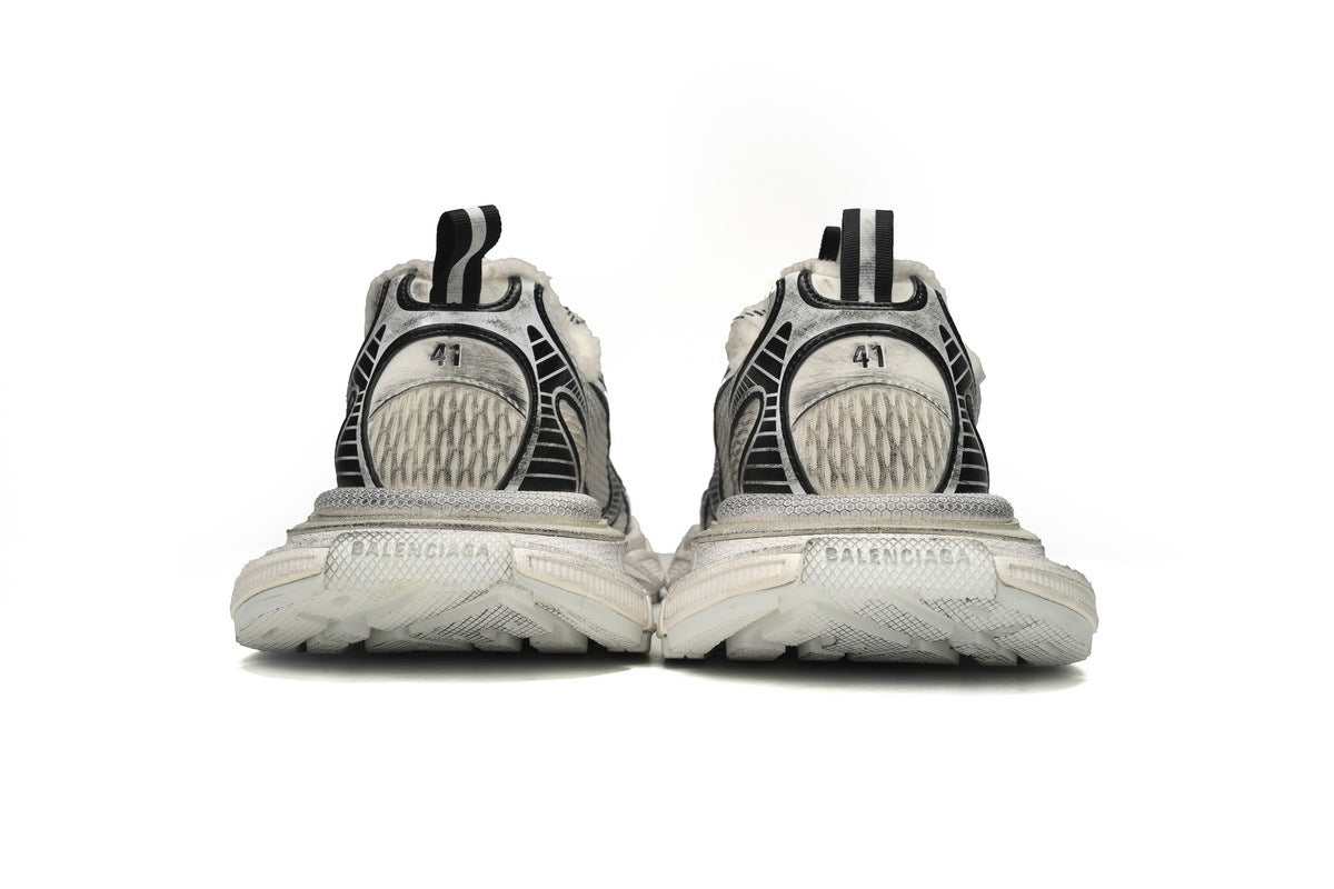 Balenciaga 3XL Sneaker – Low-Top Chunky Sole