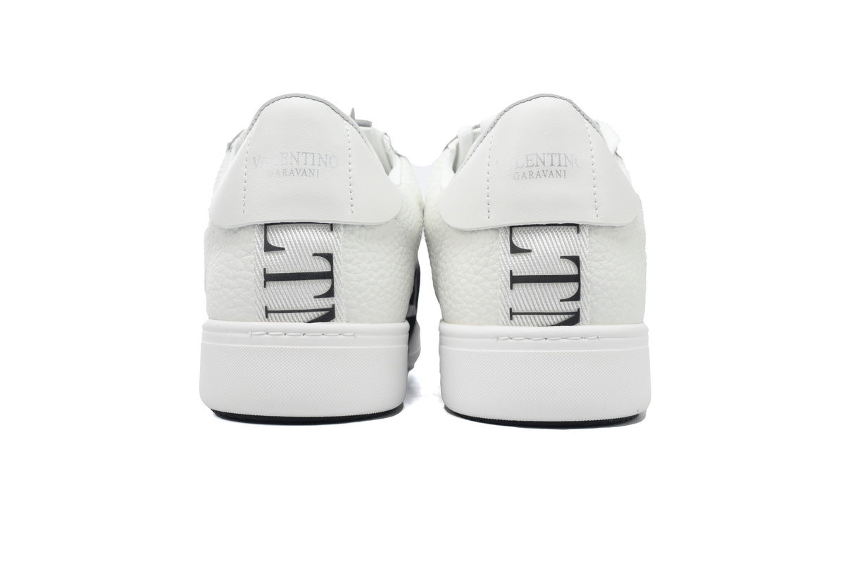 Valentino Garavani One Stud XL Sneakers