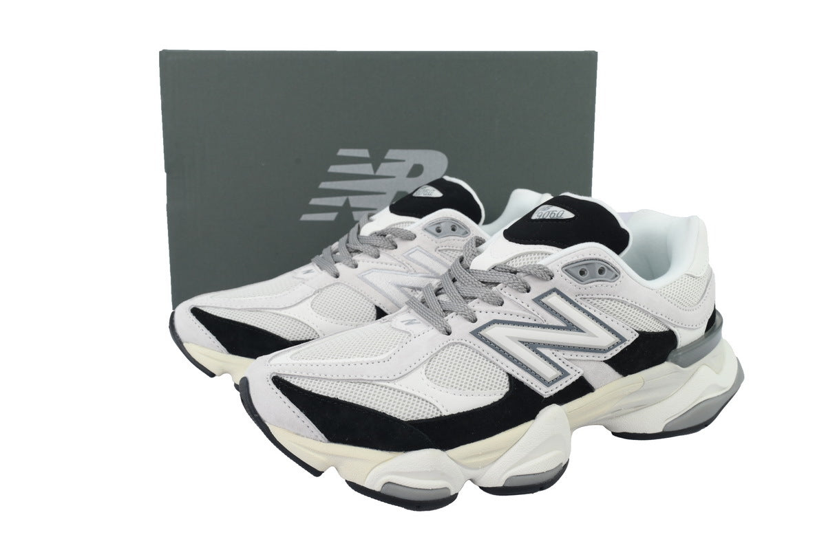 New Balance 9060 Sneakers