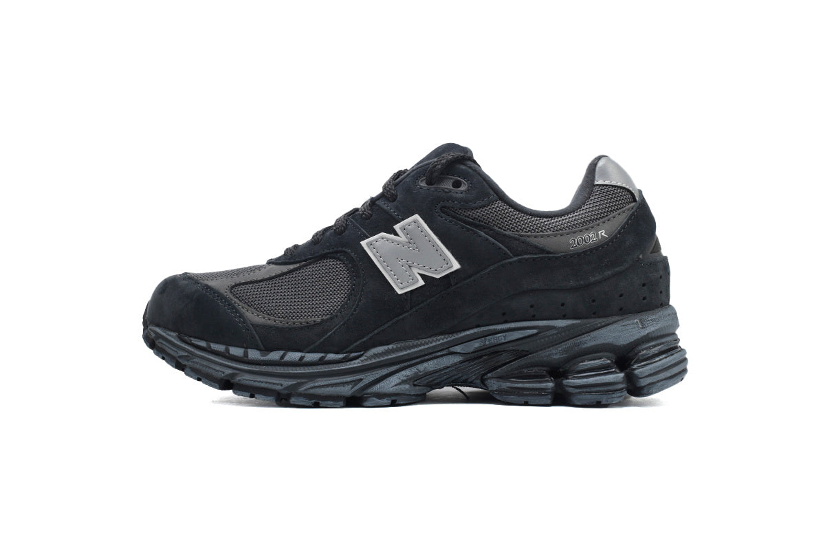 New Balance 2002R Sneakers