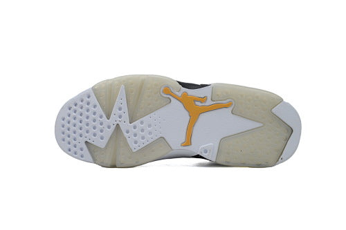 Nike Air Jordan 6 – Retro High-Top Basketball Sneakers